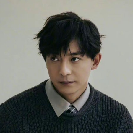 李佳航
