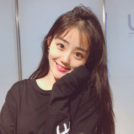 杨晗